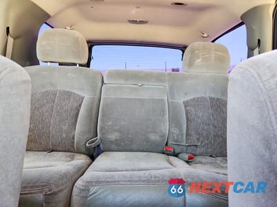 Zdjęcie 10 z 13 samochodu: 2000 CHEVROLET TAHOE K1500 VIN:1GNEK13T0YJ190150 - miniatura