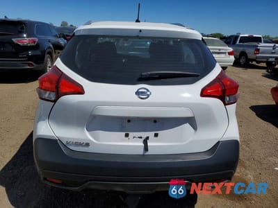 Zdjęcie 6 z 12 samochodu: 2018 NISSAN KICKS S VIN:3N1CP5CU3JL531964 - miniatura