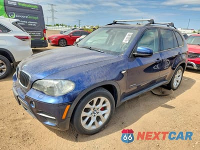 2011 BMW X5 5UXZV4C53BL405700 - główne zdjęcie licytacji z USA - miniatura