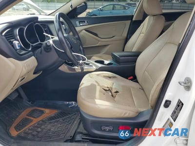 Zdjęcie 7 z 12 samochodu: 2012 KIA OPTIMA X VIN:5XXGN4A70CG031559 - miniatura
