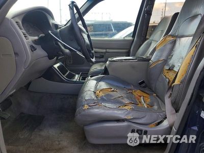 Zdjęcie 7 z 12 samochodu: 1995 FORD EXPLORER VIN:1FMDU32X2SZB10382 - miniatura