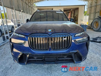 Piąte zdjęcie samochodu w środku: 2024 BMW X7 M60I VIN:5UX33EM03R9U74947 - miniatura