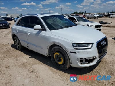 Czwarte zdjęcie samochodu z boku: 2015 AUDI Q3 PREMIUM PLUS VIN:WA1EFCFS8FR006688 - miniatura