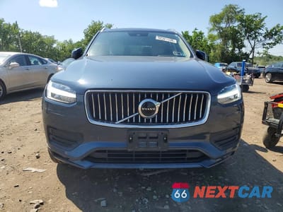 Piąte zdjęcie samochodu w środku: 2020 VOLVO XC90 T5 MOMENTUM VIN:YV4102PK8L1619724 - miniatura