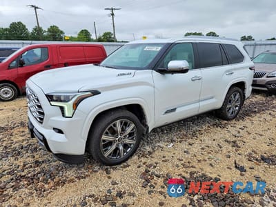 2023 TOYOTA SEQUOIA 7SVAAABA5PX011385 - główne zdjęcie licytacji z USA - miniatura