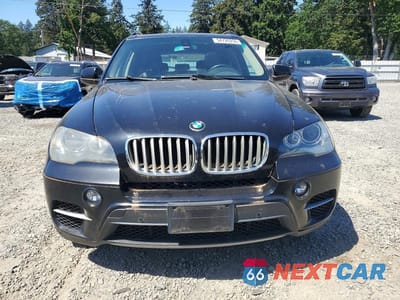 Piąte zdjęcie samochodu w środku: 2011 BMW X5 XDRIVE50I VIN:5UXZV8C5XBL421027 - miniatura
