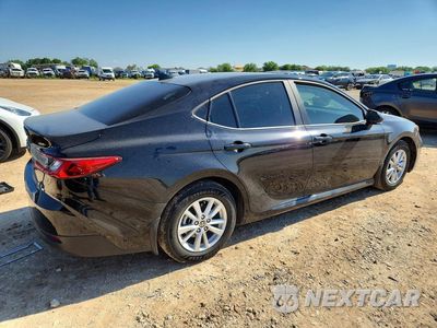 Trzecie zdjęcie samochodu z tyłu: 2026 TOYOTA CAMRY LE VIN:4T1DAACK8TU682152 - miniatura