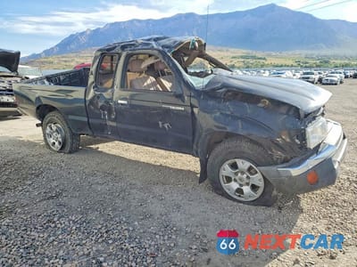 Czwarte zdjęcie samochodu z boku: 1998 TOYOTA TACOMA VIN:4TAWN72N4WZ157415 - miniatura