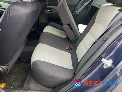 Zdjęcie 10 z 12 samochodu: 2013 CHEVROLET CRUZE LS VIN:1G1PA5SG5D7260340 - miniatura
