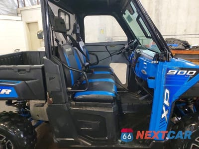 Piąte zdjęcie samochodu w środku: 2016 POLARIS RANGER UTILITY VEHICLE VIN:4XARTE876GT130491 - miniatura
