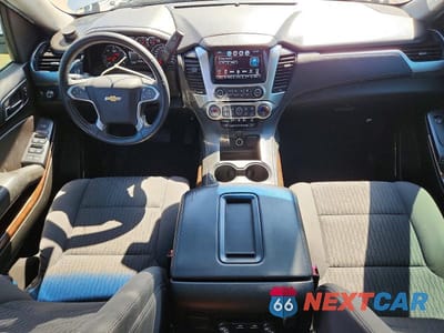 Zdjęcie 8 z 13 samochodu: 2017 CHEVROLET TAHOE K1500 LS VIN:1GNSKAKC6HR399317 - miniatura