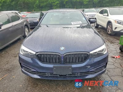 Piąte zdjęcie samochodu w środku: 2019 BMW 530XE VIN:WBAJB1C5XKB375586 - miniatura