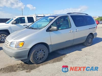 2001 TOYOTA SIENNA LE 4T3ZF13C61U361571 - główne zdjęcie licytacji z USA - miniatura