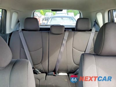 Zdjęcie 10 z 13 samochodu: 2013 KIA SOUL BASE VIN:KNDJT2A50D7504529 - miniatura