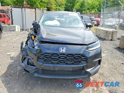 Piąte zdjęcie samochodu w środku: 2025 HONDA HR-V LX VIN:3CZRZ1H37SM755271 - miniatura