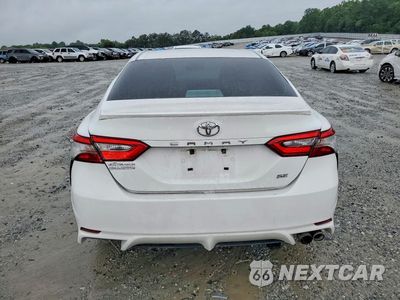 Zdjęcie 6 z 12 samochodu: 2018 TOYOTA CAMRY SE VIN:4T1B11HK5JU140293 - miniatura
