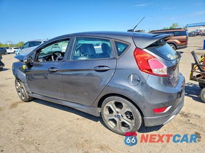 Drugie zdjęcie samochodu z przodu: 2017 FORD FIESTA ST VIN:3FADP4GX5HM170652 - miniatura