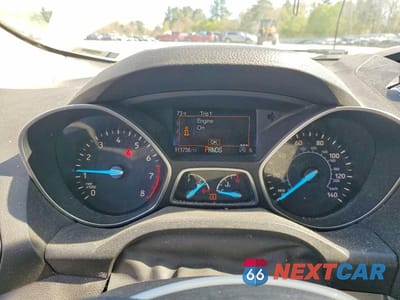 Zdjęcie 9 z 14 samochodu: 2017 FORD ESCAPE SE VIN:1FMCU9G95HUB72180 - miniatura