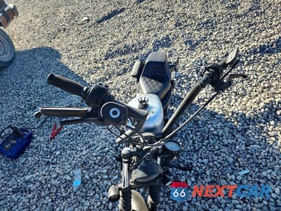 Piąte zdjęcie samochodu w środku: 2020 HARLEY-DAVIDSON XL1200 NS VIN:1HD1LP310LB423922 - miniatura