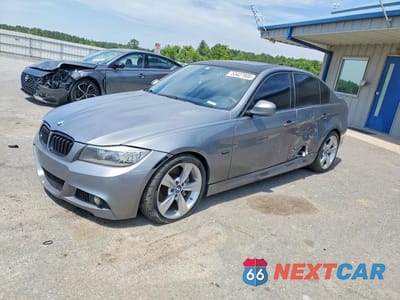 2009 BMW 335 I WBAPM775X9NL88431 - główne zdjęcie licytacji z USA - miniatura