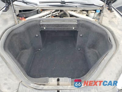 Zdjęcie 11 z 12 samochodu: 2014 TESLA MODEL S VIN:5YJSA1H15EFP50284 - miniatura