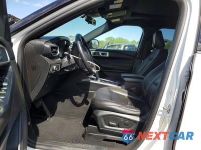 Zdjęcie 7 z 13 samochodu: 2020 FORD EXPLORER XLT VIN:1FMSK7DH0LGB29150 - miniatura