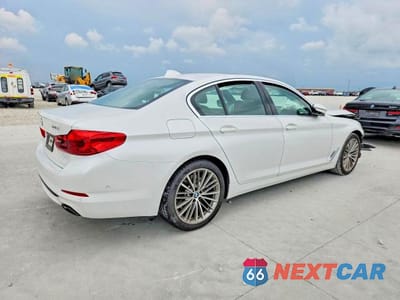 Trzecie zdjęcie samochodu z tyłu: 2020 BMW 540 I VIN:WBAJS1C0XLWW75241 - miniatura