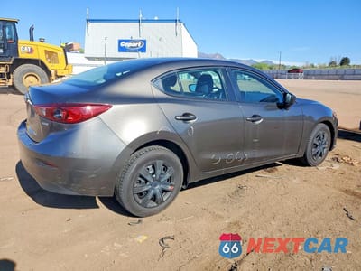Trzecie zdjęcie samochodu z tyłu: 2016 MAZDA 3 SPORT VIN:3MZBM1T75GM320690 - miniatura