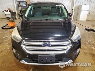 Piąte zdjęcie samochodu w środku: 2017 FORD ESCAPE SE VIN:1FMCU9G98HUD29684 - miniatura