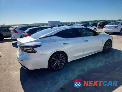 Trzecie zdjęcie samochodu z tyłu: 2020 NISSAN MAXIMA PLATINUM VIN:1N4AA6FV9LC376308 - miniatura