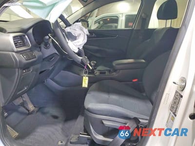 Zdjęcie 7 z 14 samochodu: 2020 KIA SORENTO L VIN:5XYPG4A37LG657631 - miniatura