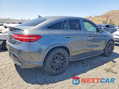 Trzecie zdjęcie samochodu z tyłu: 2018 MERCEDES-BENZ GLE COUPE 63 AMG-S VIN:4JGED7FB1JA093226 - miniatura