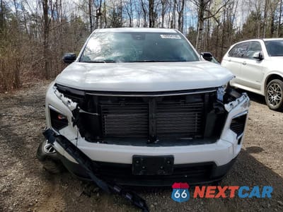 Piąte zdjęcie samochodu w środku: 2025 CHEVROLET TRAVERSE LT VIN:1GNEVGRS3SJ173018 - miniatura