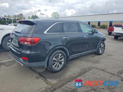 Trzecie zdjęcie samochodu z tyłu: 2019 KIA SORENTO EX V6 VIN:5XYPH4A53KG457598 - miniatura