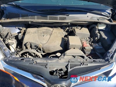 Zdjęcie 12 z 14 samochodu: 2020 TOYOTA SIENNA LE VIN:5TDKZ3DC2LS055992 - miniatura