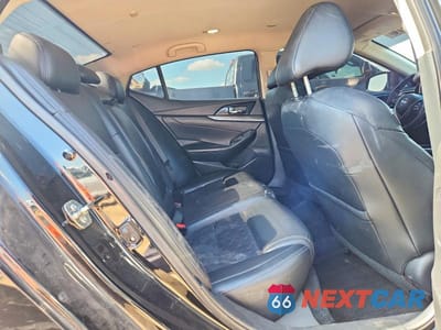 Zdjęcie 10 z 13 samochodu: 2017 NISSAN MAXIMA 3.5 S VIN:1N4AA6AP6HC440630 - miniatura