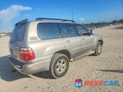 Trzecie zdjęcie samochodu z tyłu: 2001 TOYOTA LAND CRUISER BASE VIN:JTEHT05J012012856 - miniatura
