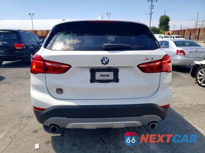 Zdjęcie 6 z 13 samochodu: 2018 BMW X1 XDRIVE28I VIN:WBXHT3C31J5K29697 - miniatura