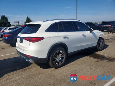 Trzecie zdjęcie samochodu z tyłu: 2026 MERCEDES-BENZ GLC 300 4MATIC VIN:W1NKM4HB5TF555675 - miniatura