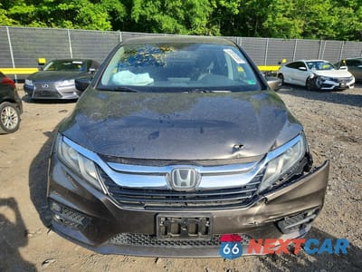 Piąte zdjęcie samochodu w środku: 2019 HONDA ODYSSEY EX VIN:5FNRL6H59KB091761 - miniatura