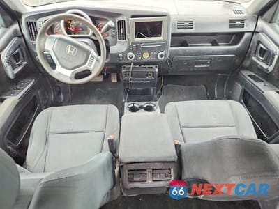 Zdjęcie 8 z 13 samochodu: 2008 HONDA RIDGELINE RT VIN:2HJYK16258H526705 - miniatura