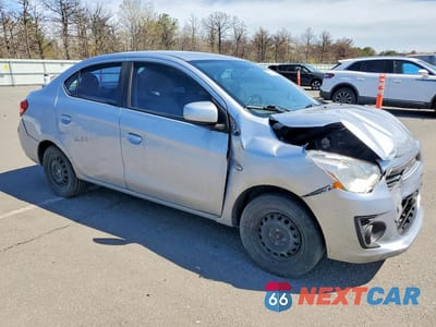 Czwarte zdjęcie samochodu z boku: 2018 MITSUBISHI MIRAGE G4 ES VIN:ML32F3FJ4JHF10871 - miniatura