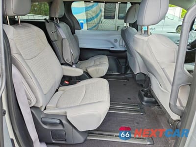 Zdjęcie 11 z 13 samochodu: 2025 TOYOTA SIENNA LE VIN:5TDBRKECXSS268339 - miniatura
