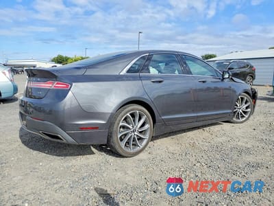 Trzecie zdjęcie samochodu z tyłu: 2019 LINCOLN MKZ RESERVE I VIN:3LN6L5C97KR602367 - miniatura