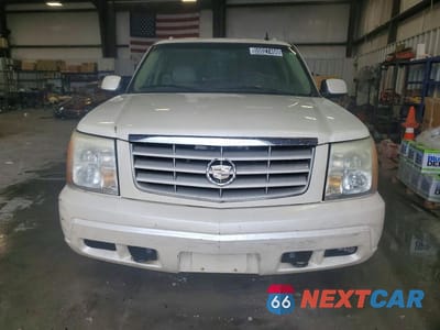 Piąte zdjęcie samochodu w środku: 2006 CADILLAC ESCALADE ESV VIN:3GYFK66N96G199462 - miniatura