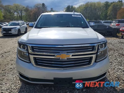 Piąte zdjęcie samochodu w środku: 2017 CHEVROLET SUBURBAN K1500 PREMIER VIN:1GNSKJKC1HR292577 - miniatura