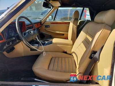 Zdjęcie 7 z 12 samochodu: 1988 JAGUAR XJS VIN:SAJNV5846JC144813 - miniatura