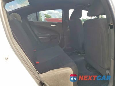Zdjęcie 6 z 10 samochodu: 2018 DODGE CHARGER POLICE VIN:2C3CDXAG4JH181045 - miniatura