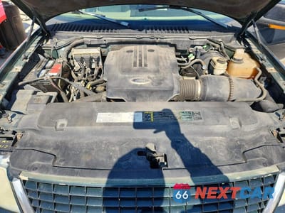 Zdjęcie 12 z 13 samochodu: 2004 FORD EXPEDITION EDDIE BAUER VIN:1FMRU17W84LB53026 - miniatura