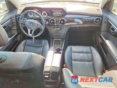 Zdjęcie 8 z 13 samochodu: 2015 MERCEDES-BENZ GLK 350 4MATIC VIN:WDCGG8JB4FG393813 - miniatura